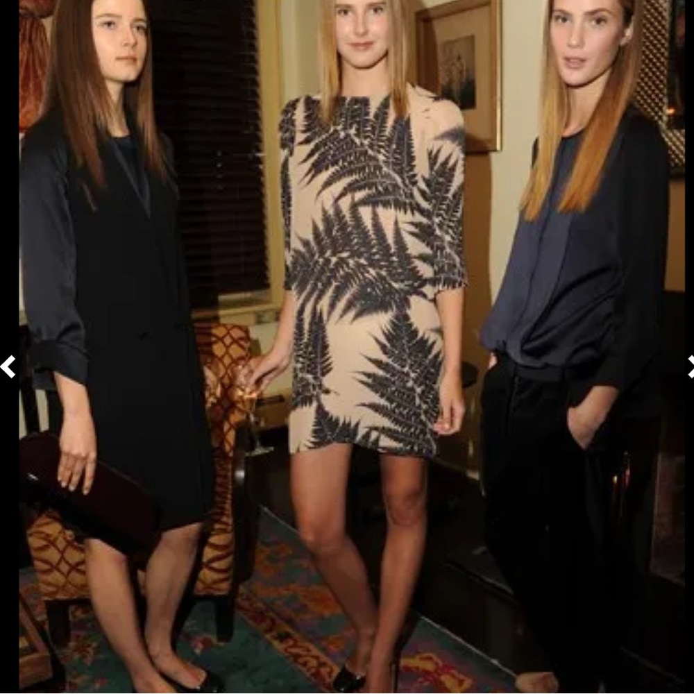 Stella McCartney Penelope mini dress silk sz 0-2 xs $895 tan & black fern print